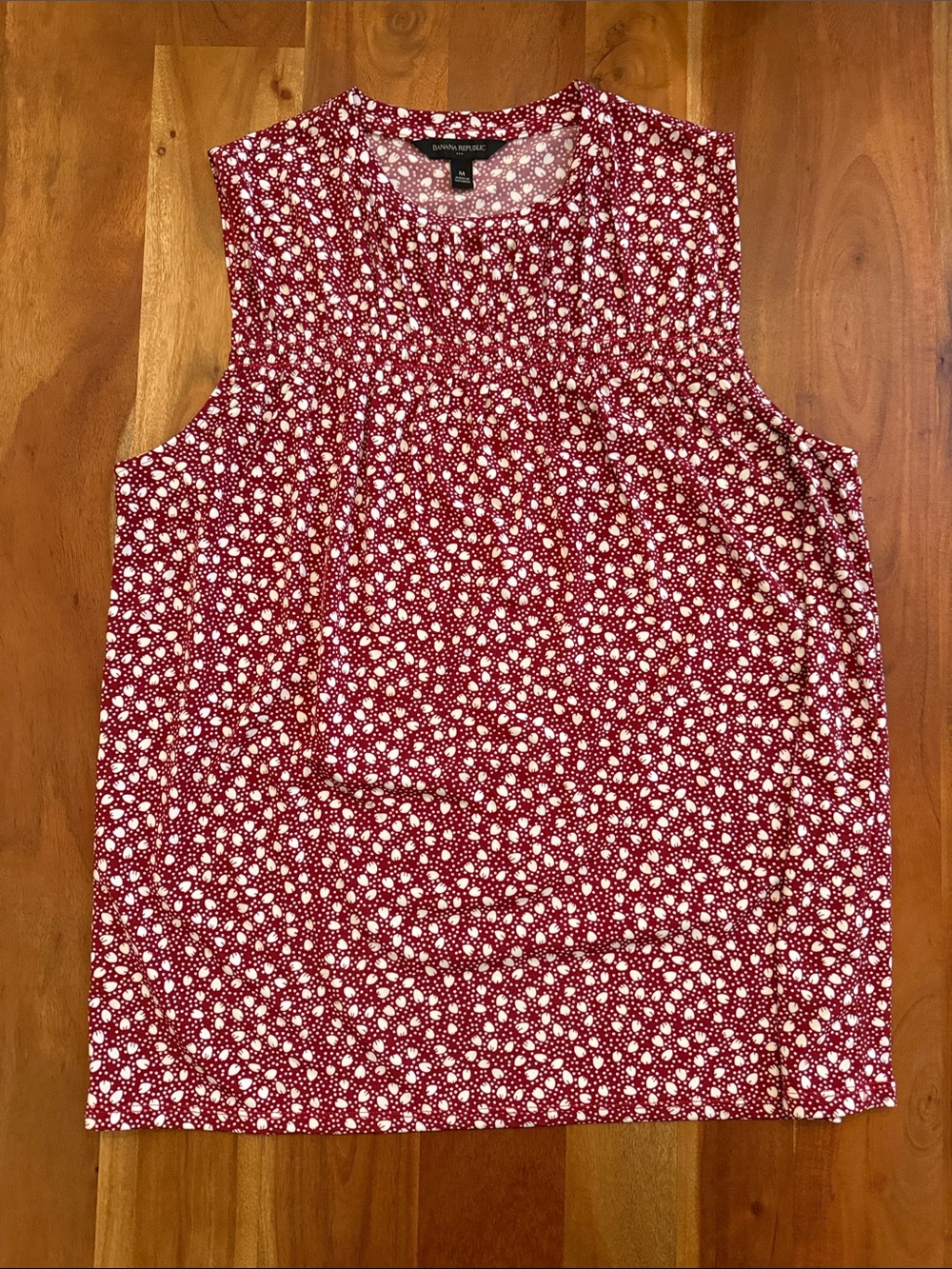 Banana Republic Red and White Sleeveless Floral Dot Camisole